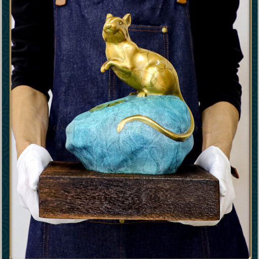 chuot vang tui tien 4 Chuột tiền vàng bằng đồng