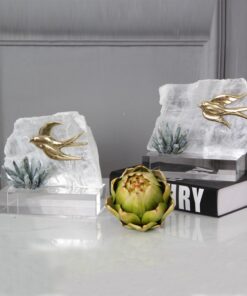 Đồ trang trí kệ tivi chim én mùa xuân