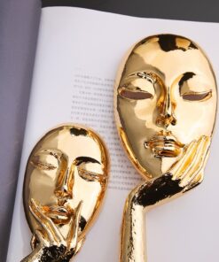 Mặt nạ trừu trượng trang tri phòng khách