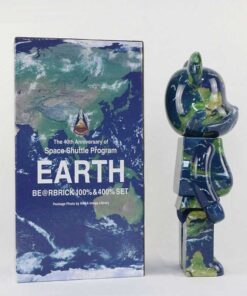 Mô hình đồ chơi gấu bearbrick Earth 28cm 400%