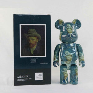 Mẫu gấu bearbrick in hình họa sỹ Van Gogh