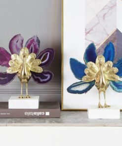 Tượng chim công bằng đá mã nào trang trí phòng khách