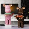 Mô hình gấu bearbrick bưng khay cao 80cm kích thước khay 40cm