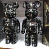 mo hinh gau bearbrick vuong mien 28cm