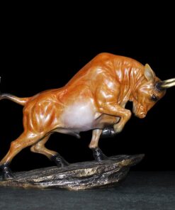 Tượng bò tót quà tặng sếp sang trọng năm 2021