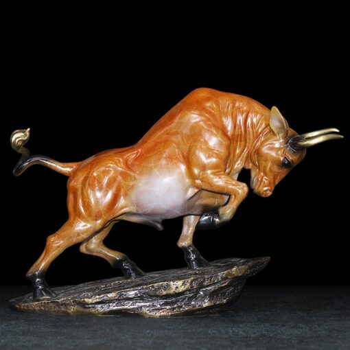 tuong bo tot bo tai chinh Tượng bò tót quà tặng sếp sang trọng năm 2021