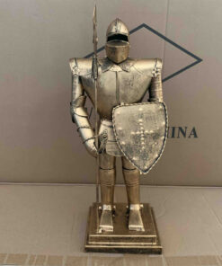 Mô hình chiến binh la mã