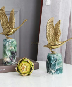 Chim hạc tung cánh