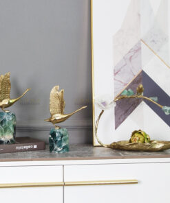 Chim hạc tung cánh