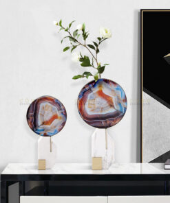 Đá cẩm thạch trang trí kết hợp bình cắm hoa hiện đại