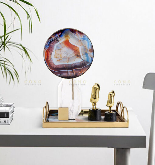 da cam thach trang tri Đá cẩm thạch trang trí kết hợp bình cắm hoa hiện đại