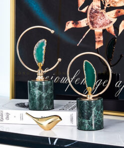 Mô hình đá kết hợp hình học trang trí