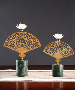 Quạt hoa văn cổ điển