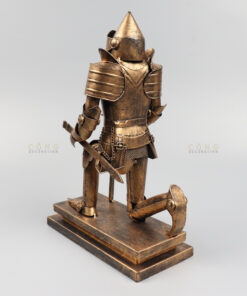Mô hình chiến binh la mã hành lễ thời trung cổ