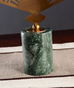 Quạt hoa văn cổ điển