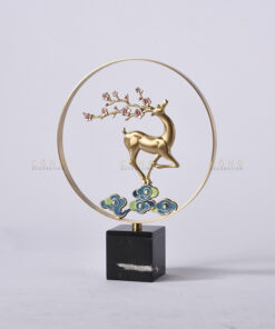 Hươu hoa đào trang trí