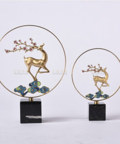 Hươu hoa đào trang trí