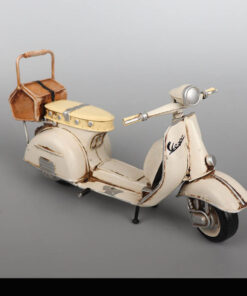 Mô hình vespa cổ trang trí bàn học