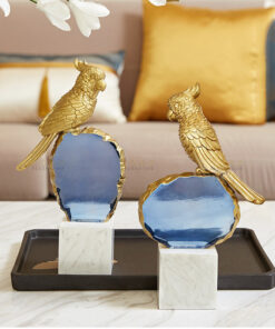 Tượng Vẹt Đá Thạch Anh Xanh Đế Cẩm Thạch