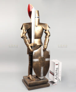 Mô hình chiến binh la mã cầm kiếm