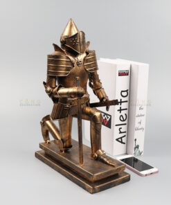 Mô hình chiến binh la mã hành lễ thời trung cổ