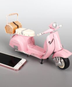 Mô hình vespa cổ trang trí bàn học