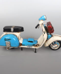Mô hình vespa cổ màu xanh