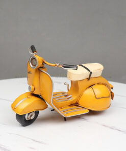 Mô hình xe vespa hoài cổ CD3