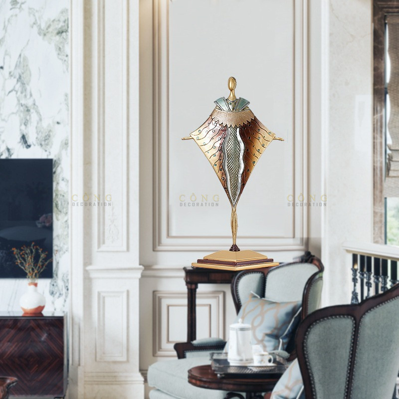 Tượng nghệ thuật để bàn