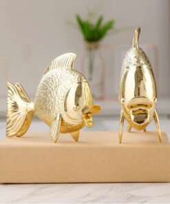 Cặp cá vàng trang trí kệ rượu, kệ tivi