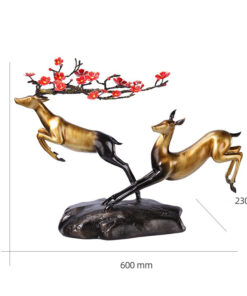 Đôi hươu may mắn làm quà khai trương