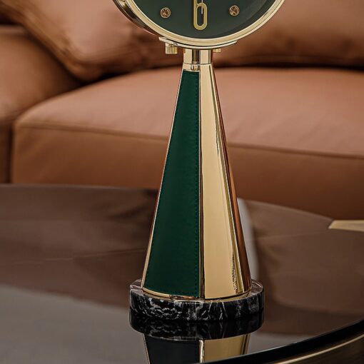 dong ho de ban 4-min Đồng hồ để bàn hiện đại