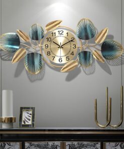 Đồng hồ treo tường kết hợp phù điêu trang trí