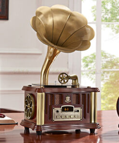 Máy hát cổ trang trí phòng khách