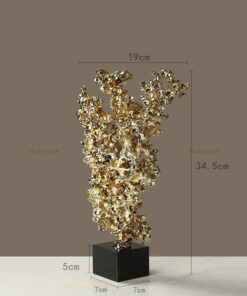 Mô hình núi dát vàng