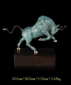 Tượng bò tót bằng đồng nguyên chất