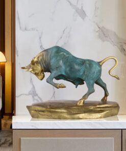 Tượng bò tót bằng đồng