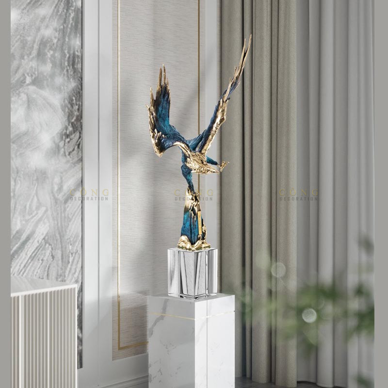 Tượng đại bàng bằng đồng