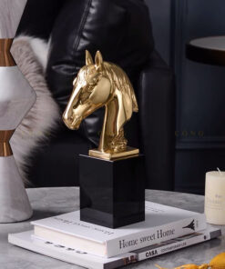 Mô hình đầu ngựa để bàn