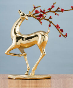 Hươu hoa anh đào mạ vàng