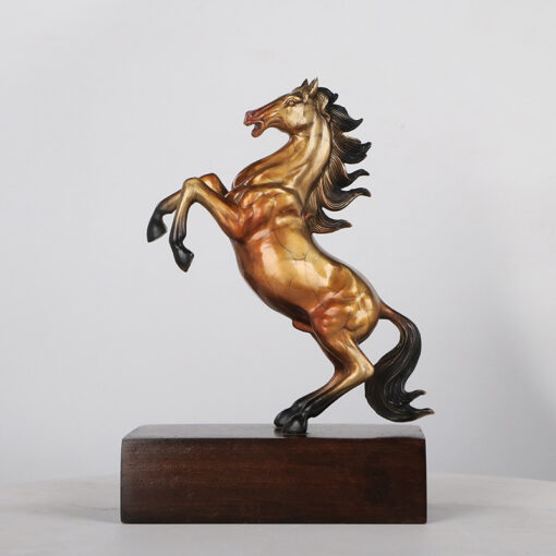 tuong ngua hi 2 Tượng ngựa hí