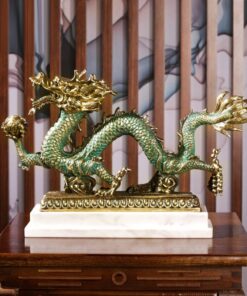 Tượng rồng may mắn