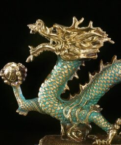 Tượng rồng may mắn