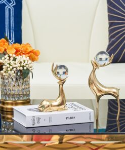 Cặp hươu đồng gắn quả cầu pha lê