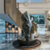 Đầu ngựa nghệ thuật decor sảnh khách sạn