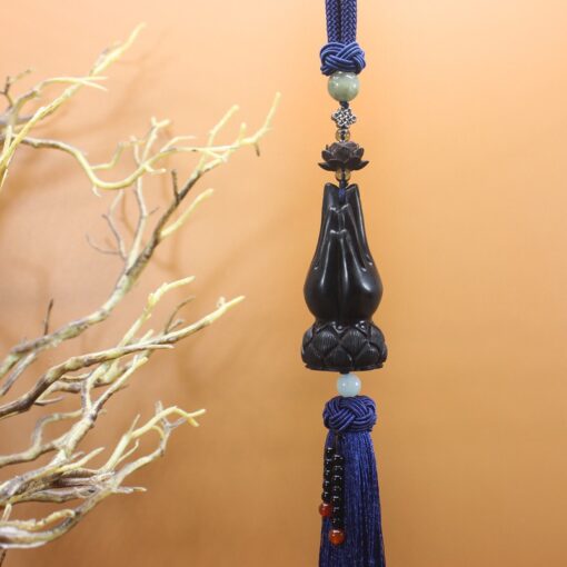 day-treo-o-to-phong-thuy-kien-that-tam-hiep-chuong 4 Dây treo ô tô “Kiên thật tâm hiệp chưởng”