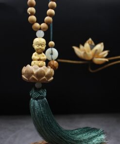 Khánh treo ô tô mặt phật cao cấp