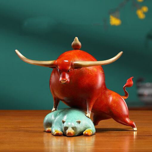 tuong-bo-tot-va-gau-doi-dau 5 Tượng bò tót và gấu đối đầu để bàn