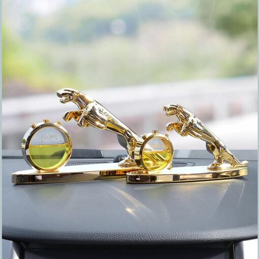 Tượng con báo để taplo oto Tượng con báo để taplo oto