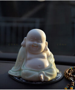 Tượng phật di lặc để xe ô tô